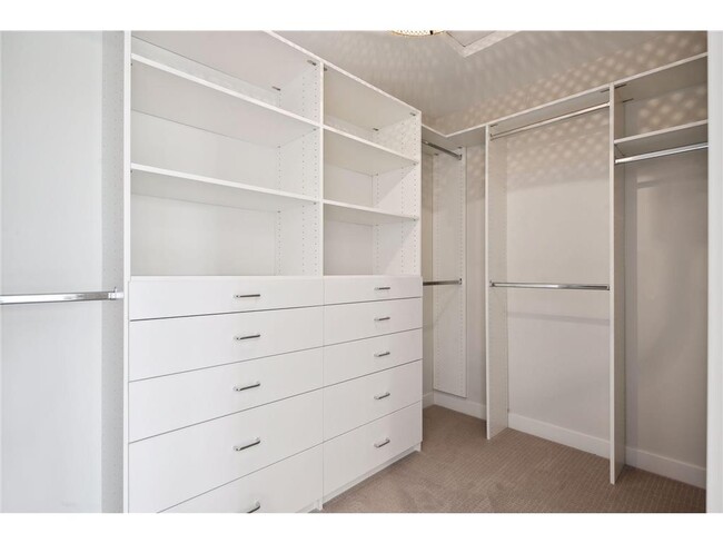 Building Photo - 21845 Byron Cir