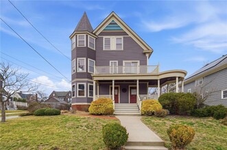 Building Photo - 135 Columbia Ave