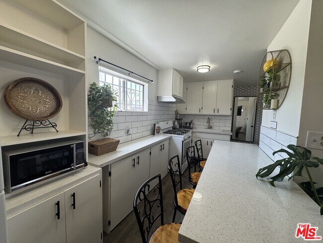 Building Photo - 11617 Washington Pl