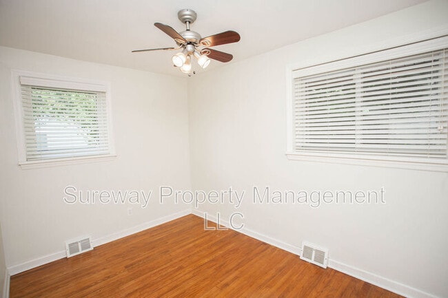 Building Photo - 104 Buckner Ave