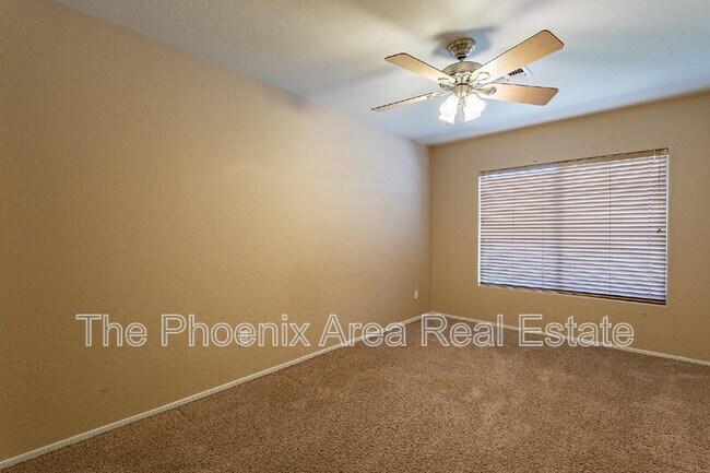 Building Photo - 2287 W Periwinkle Way