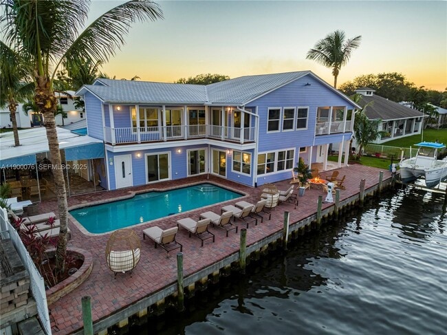 Building Photo - 474 Peninsula Dr