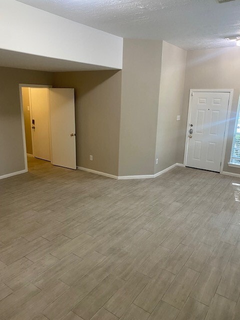 Building Photo - 13543 Ambrose St