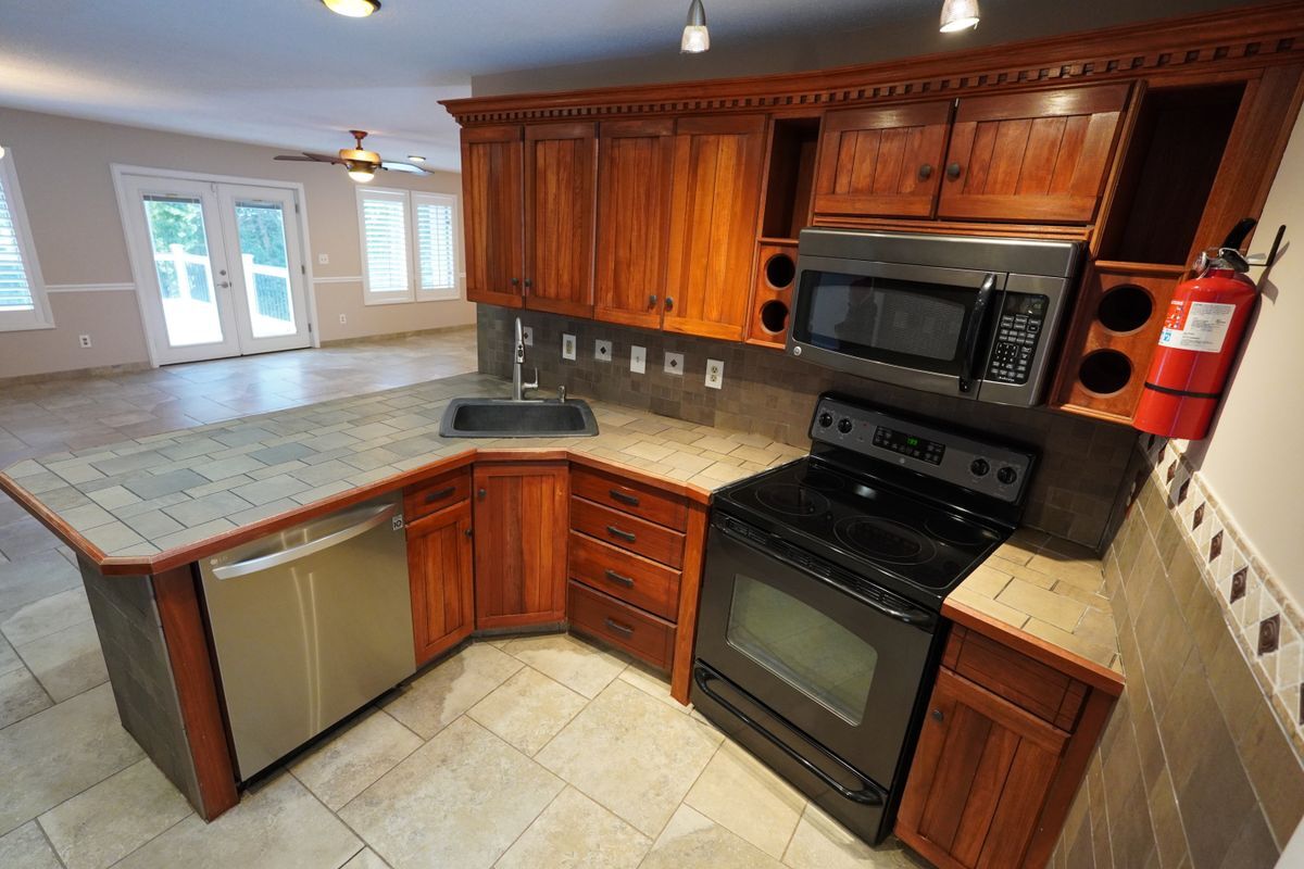 Building Photo - 29920 W Randor Dr