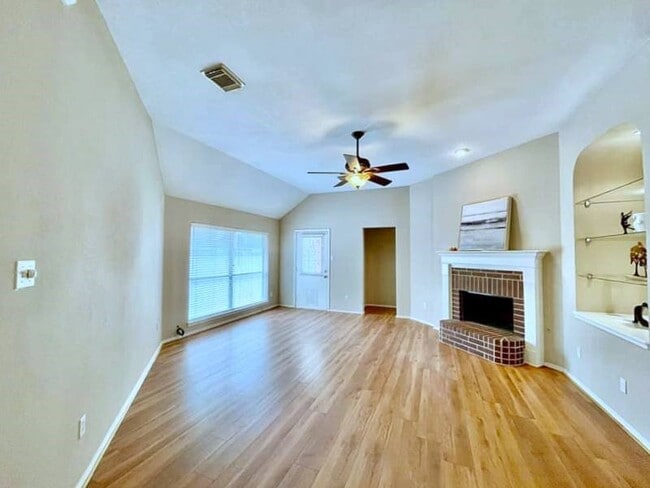 Building Photo - 4714 Plantation Colony Dr