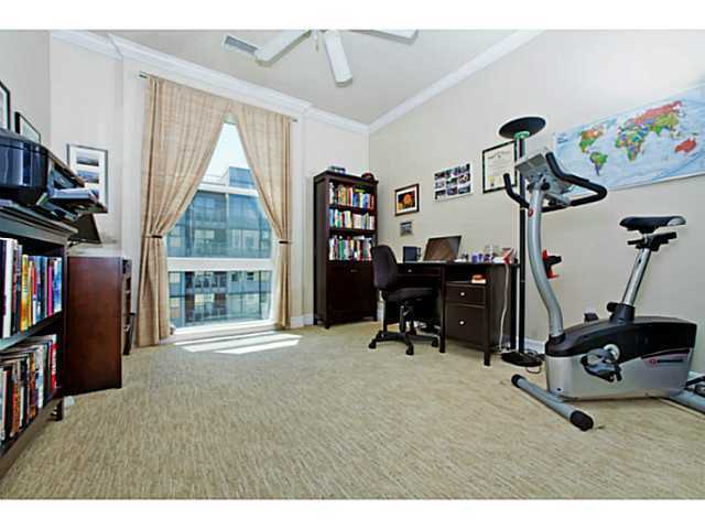 Building Photo - 1225 Island Ave