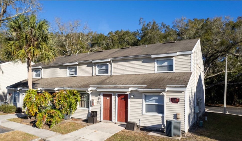 Creekwood Club 8343 Hogan Rd Jacksonville FL 32216 Apartment Finder