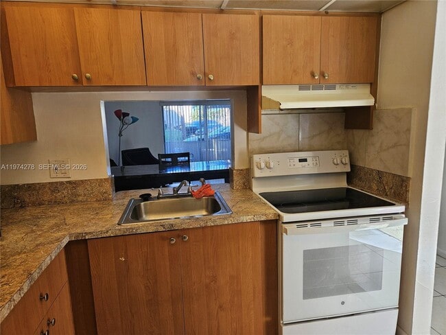 Building Photo - 2800 NW 56th Ave