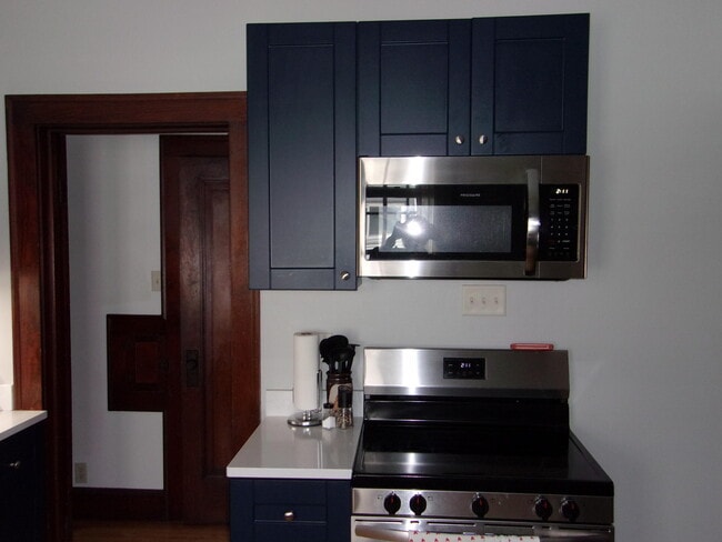 Building Photo - 3748 E Armour Ave