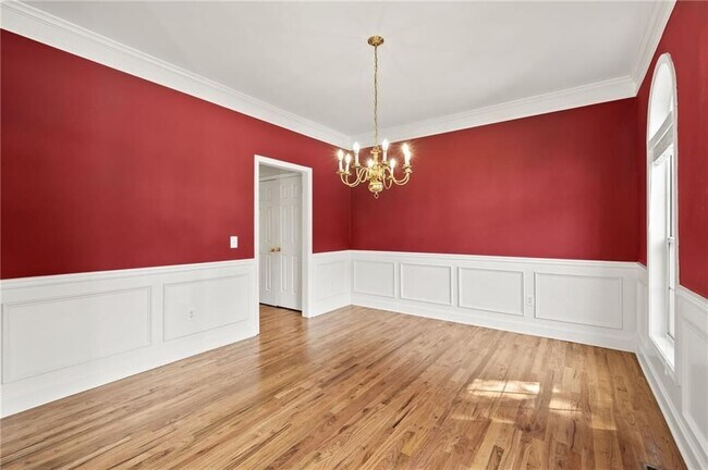 Building Photo - 10950 Kimball Crest Dr