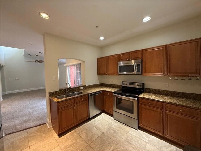 Building Photo - 122 Vista Verdi Cir