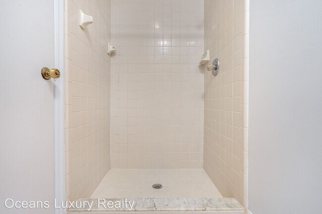 Building Photo - 2 br, 2 bath House - 6134 Sequoia Dr
