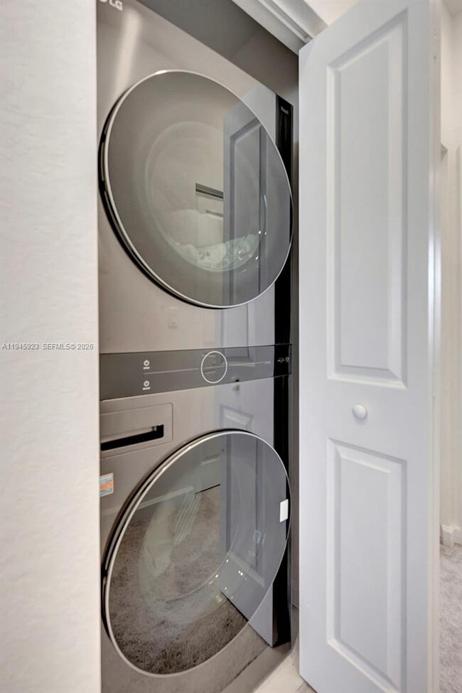 Building Photo - 2455 NW 119th St