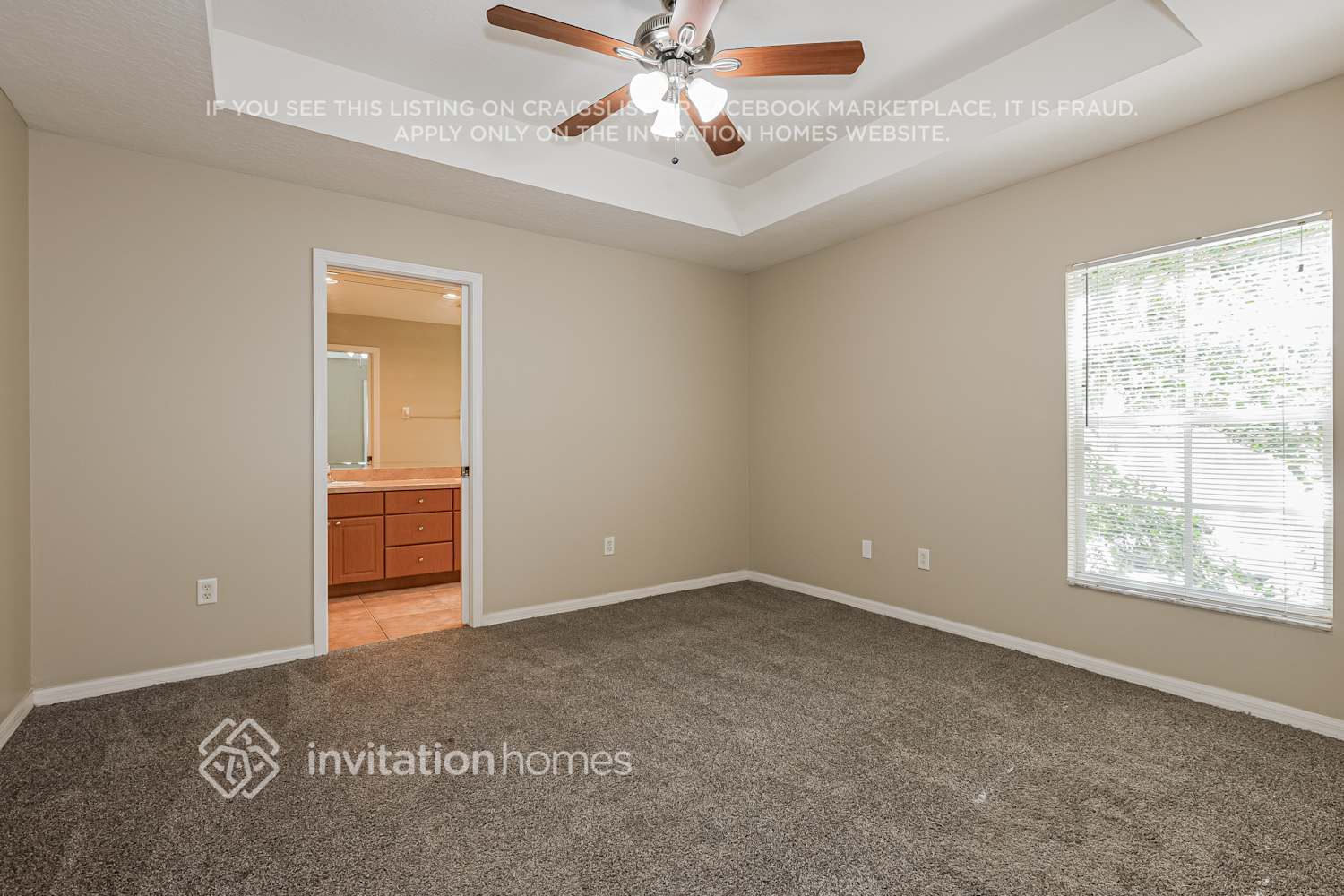Building Photo - 5901 Grand Loneoak Ln