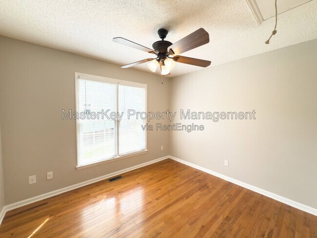 Building Photo - 4220 Old Brick Ct