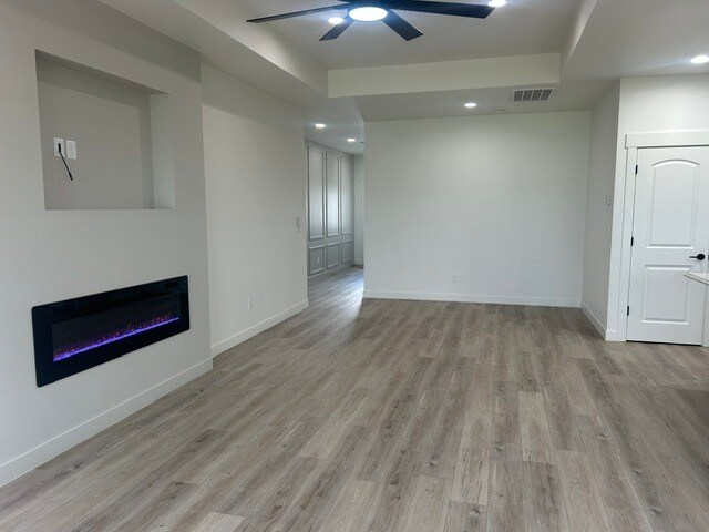 Building Photo - 3202 28th Ave W
