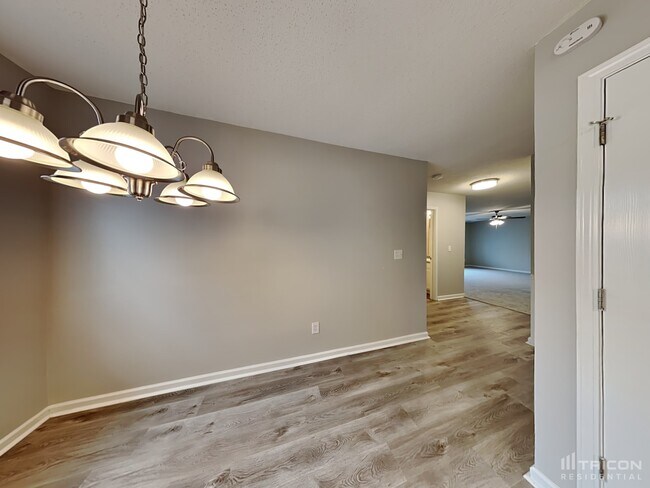 Building Photo - 1840 Lily Stem Trail NE