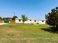 Building Photo - Coming Soon - Charming Country Retreat on ...