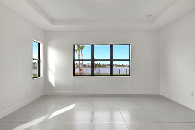 Building Photo - 12625 Solana Bay Cir