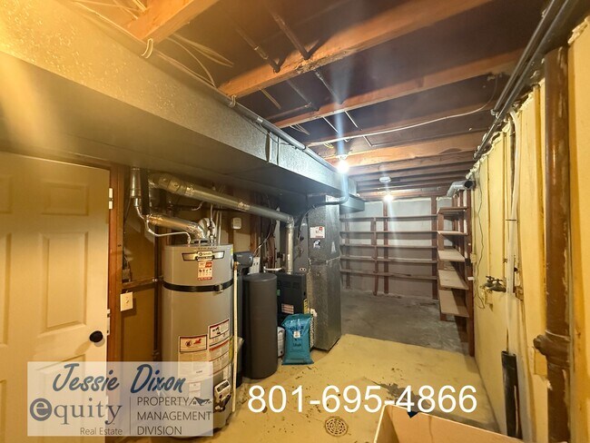 Building Photo - 2462 W 4750 S