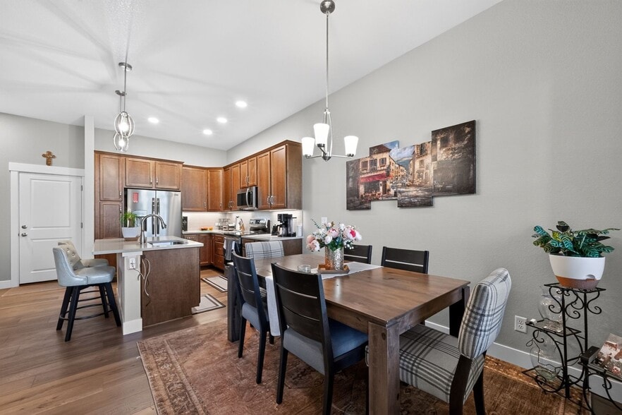 Building Photo - 4153 Trapper Lake Dr