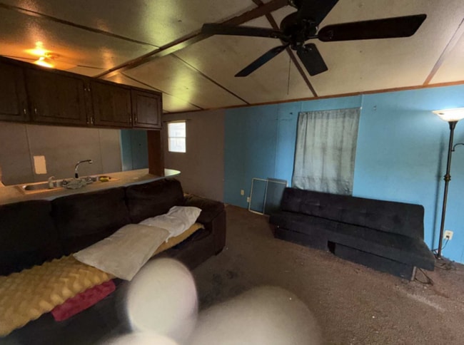 Building Photo - 411 S Grover Ave