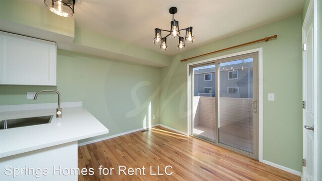 Building Photo - 3 br, 2 bath House - 5330 Solar Ridge Dr