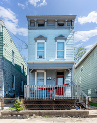 Building Photo - 2222 Flora St