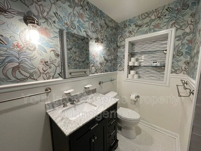 Building Photo - 1876 Mason Mill Rd