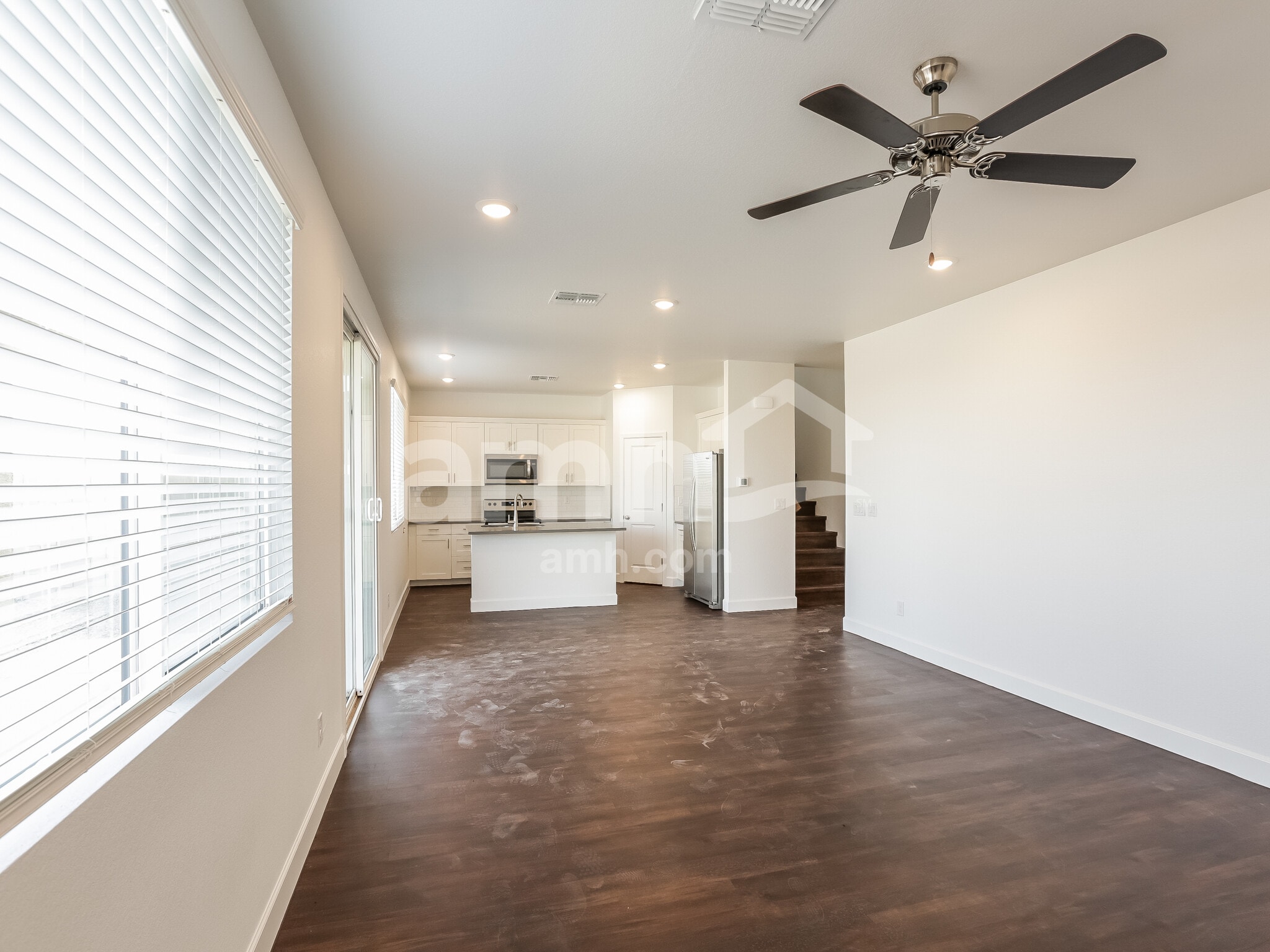 Building Photo - 8851 N 171st Dr