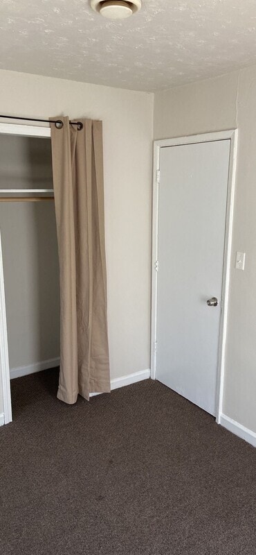 Building Photo - 206 Steedly Dr