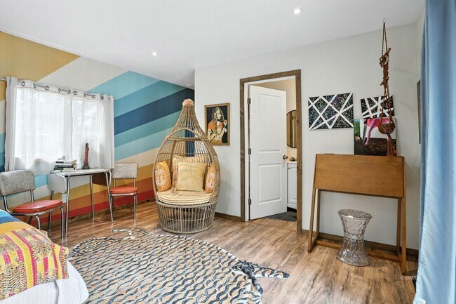 Building Photo - 2 Bd./1 Ba Main House w/ Studio + 3/4 Ba ADU Mountain Rental