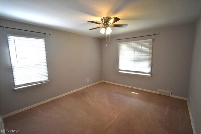 Building Photo - 2761 Forestview Ave