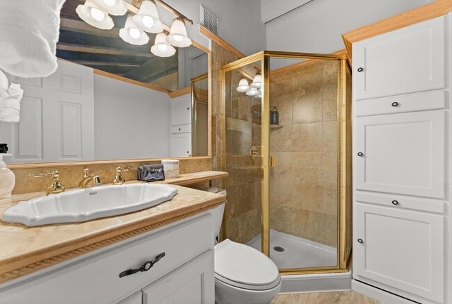 Building Photo - SKI LEASE: Gas Fireplace, Pet Friendly, Downtown Kings Beach