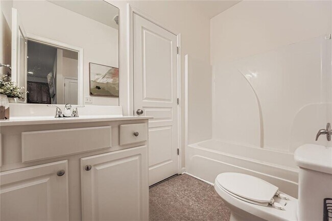 Building Photo - 1240 Grayson Oaks Dr