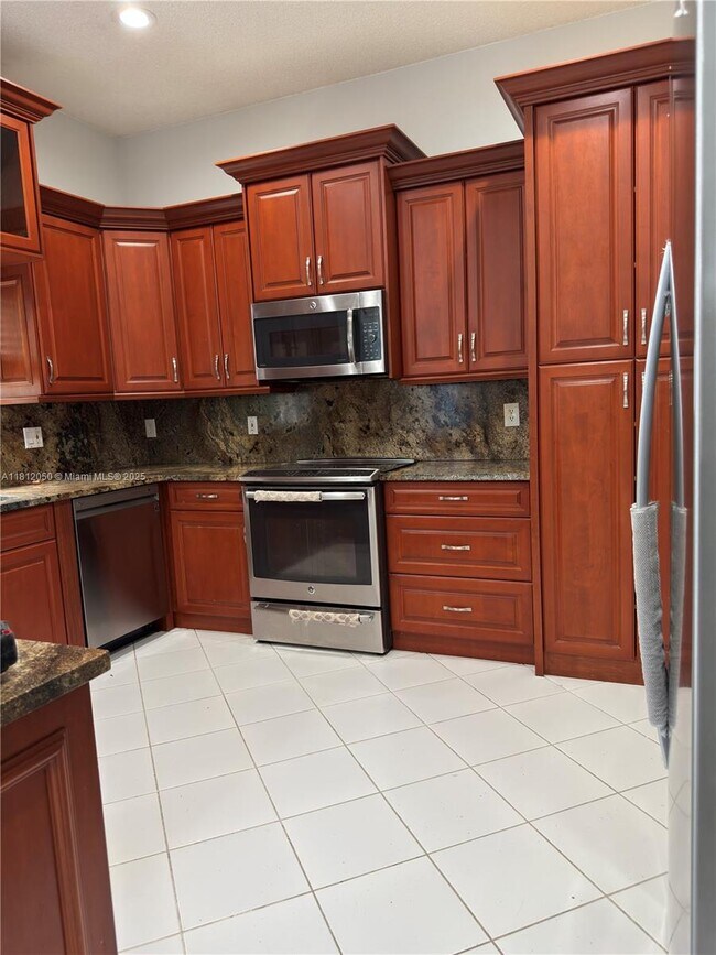 Building Photo - 5136 NW 99th Way