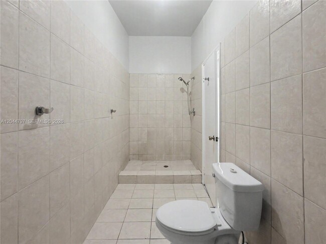 Building Photo - 20964 SW 84th Ave