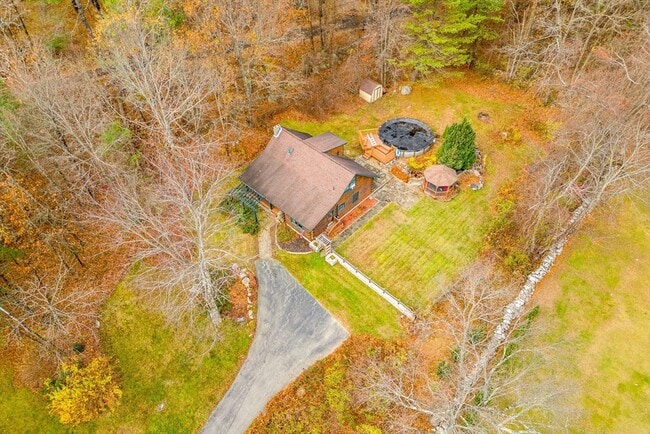 Primary Photo - 404 Rawson St