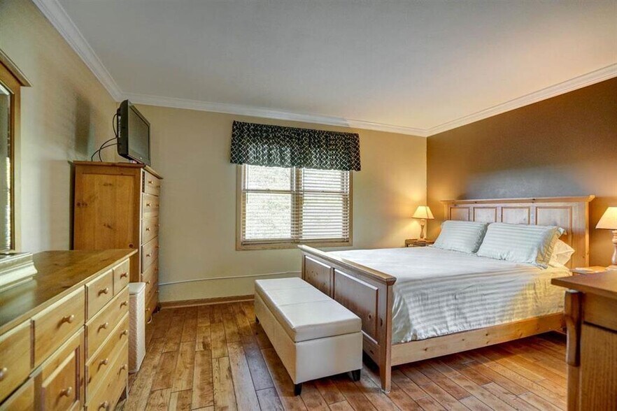 Building Photo - 6214 Camino Way