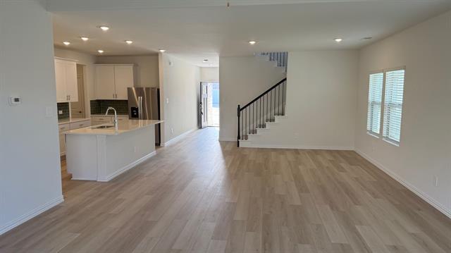 Building Photo - 612 Tidal Dr