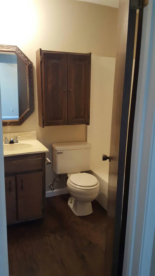 Building Photo - 5713 Wabash St