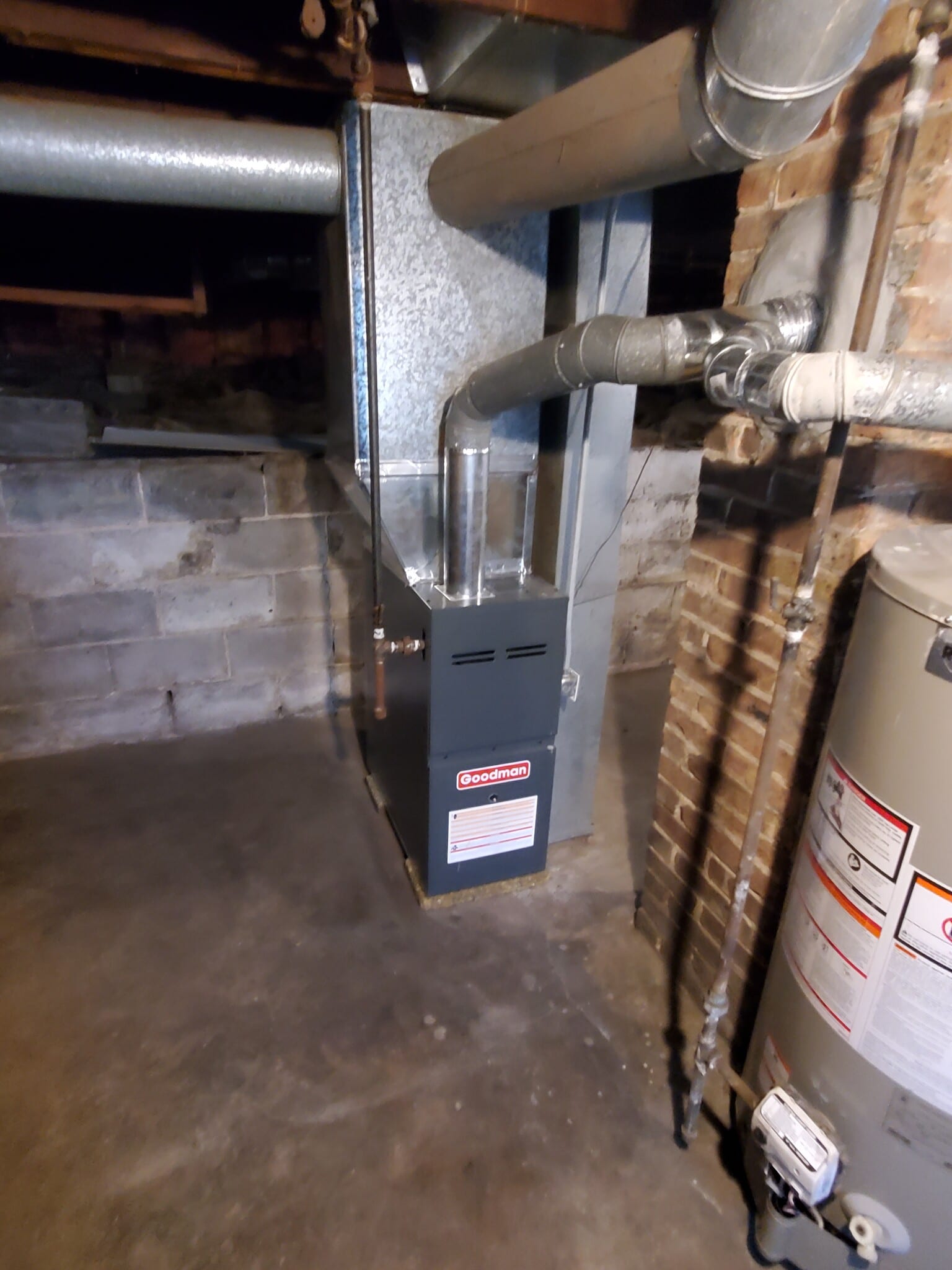 Building Photo - 2642 Riordan St