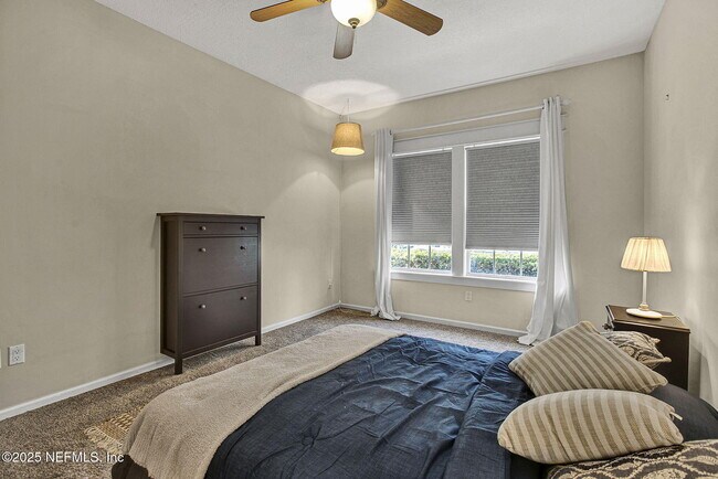 Building Photo - 7963 Mt Ranier Dr