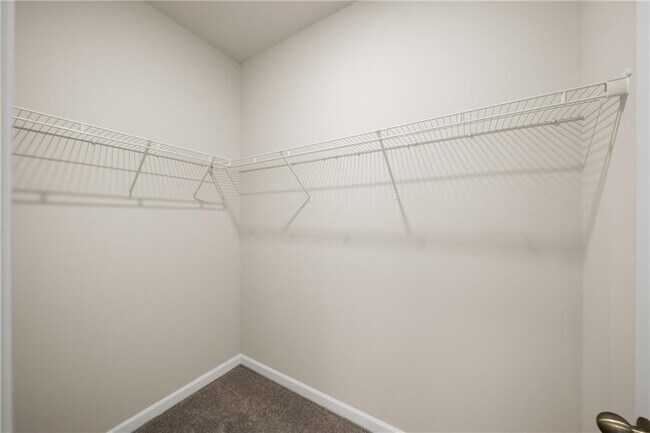 Building Photo - 5337 Burrus Ln