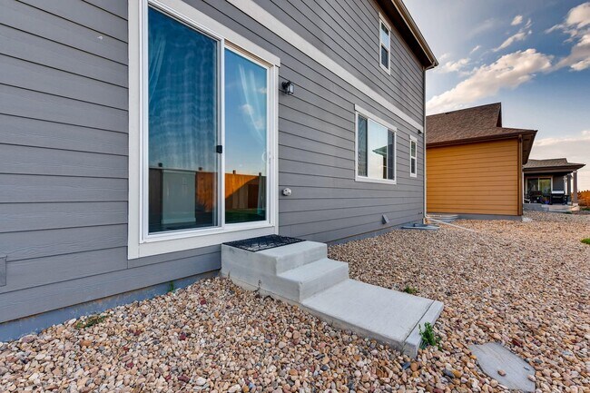 Building Photo - Welcome to Copperleaf!! Beautifully Mainta...