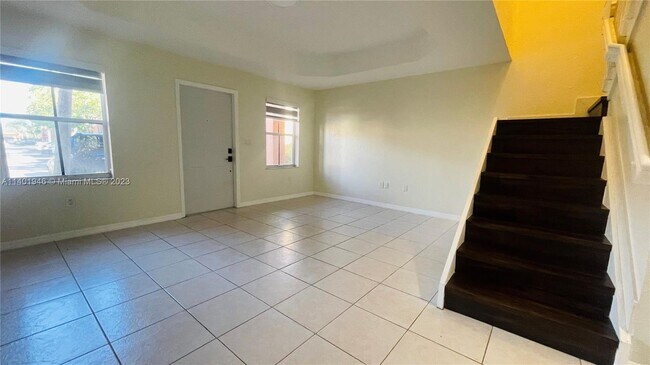 Building Photo - 778 SW 107th Ave