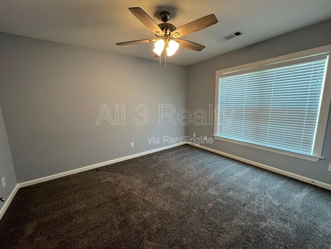 Building Photo - 1924 Wyngate Loop