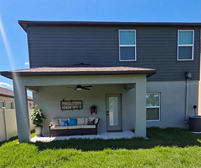 Building Photo - 2263 Blue Orchid Ave