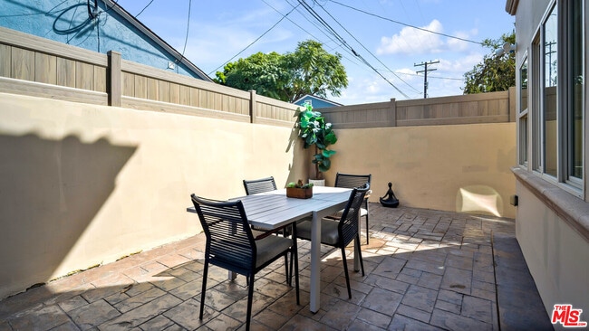 Building Photo - 5136 Berryman Ave