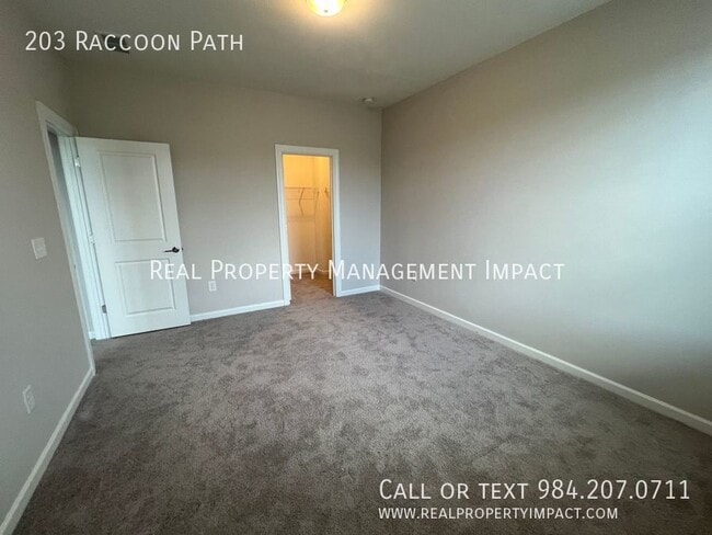 Building Photo - 203 Raccoon Path